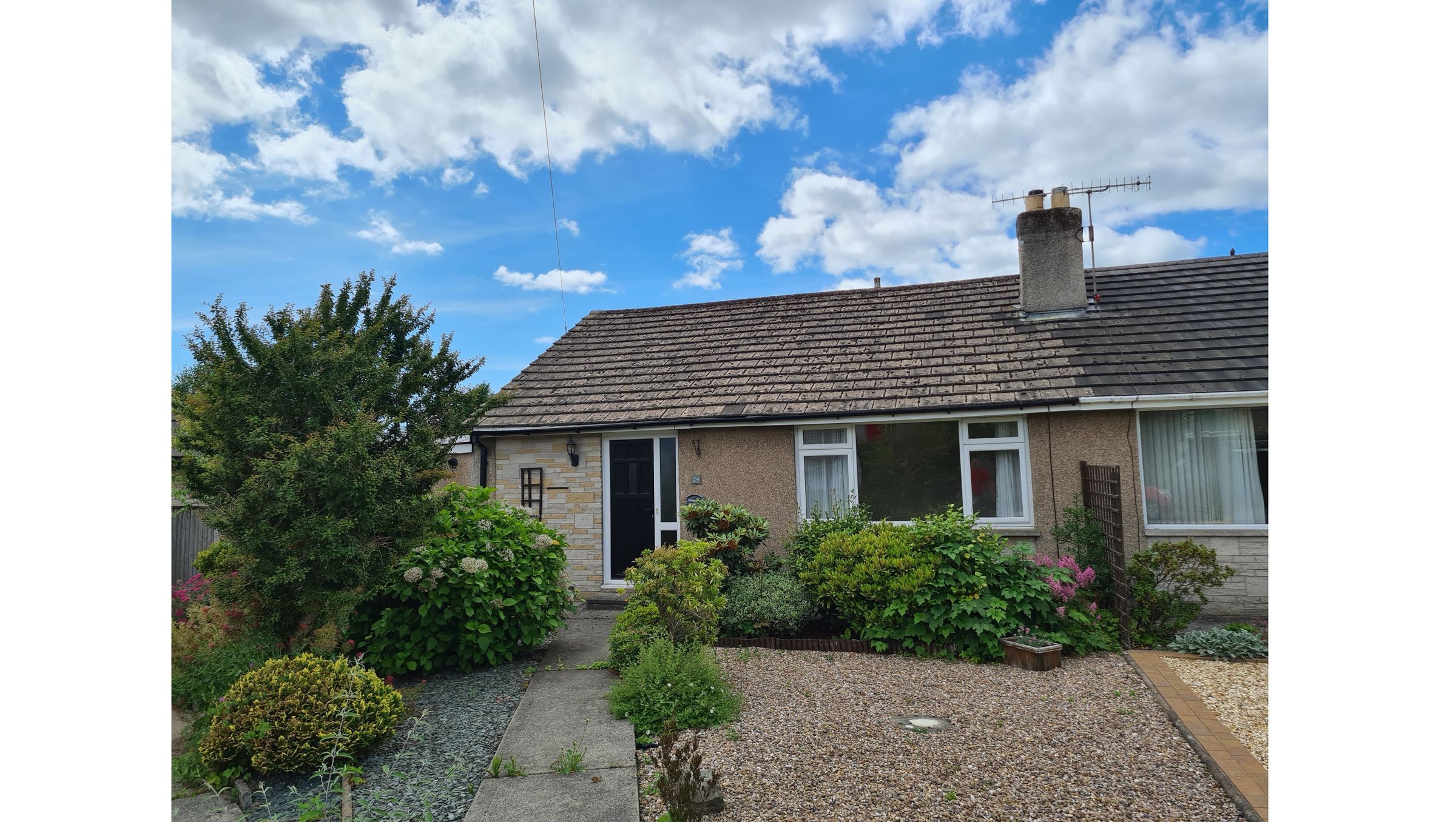 24 Loughrigg Avenue Kendal Cumbria LA9  