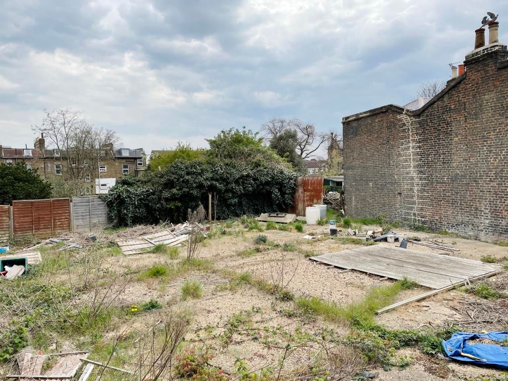 Land 20 Winterstoke Road Catford London SE6  