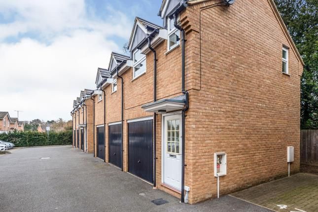 Eagle Close, Leighton Buzzard, Beds, Bedfordshire LU7  