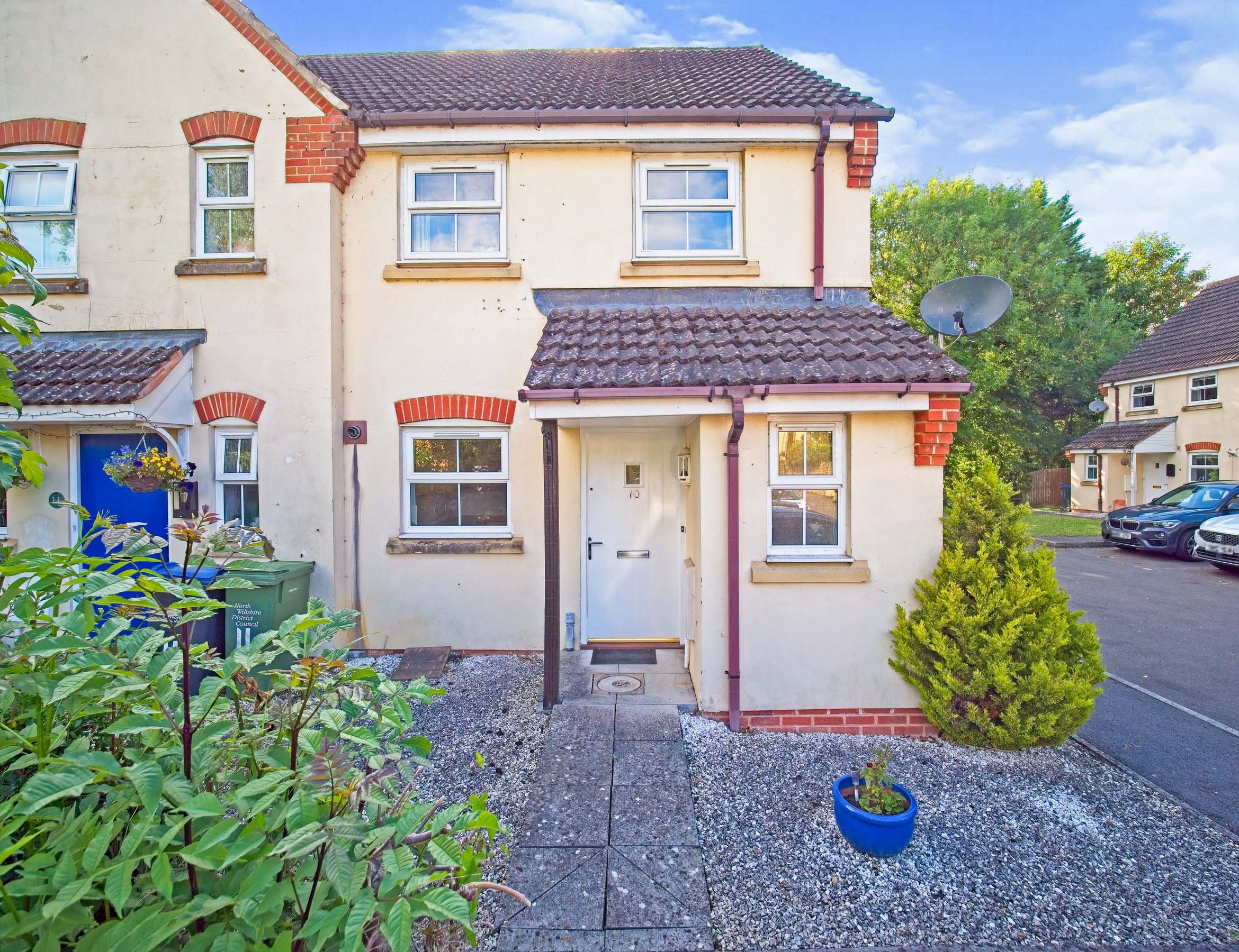 2 bed end terrace house for sale in Lake View, Calne SN11 Zoopla