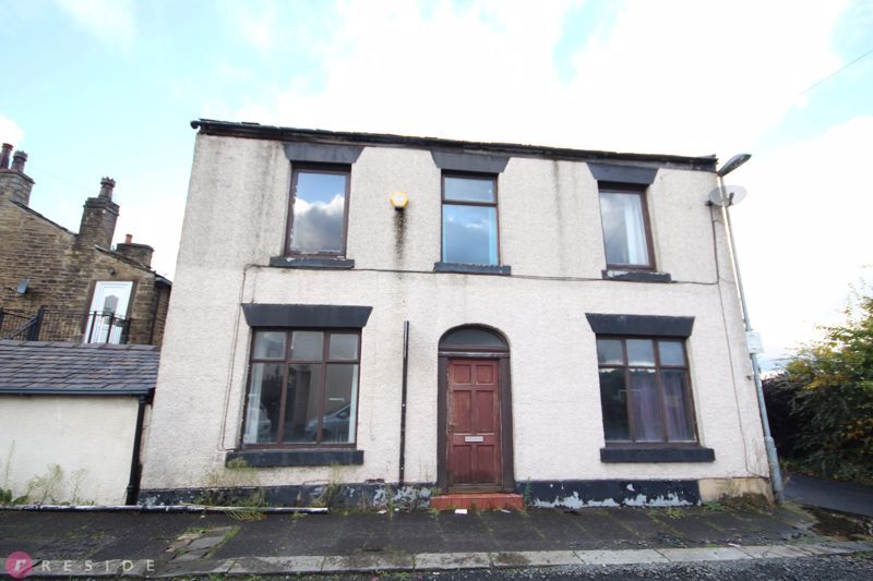 3 bed semidetached house for sale in West Street, Milnrow, Rochdale