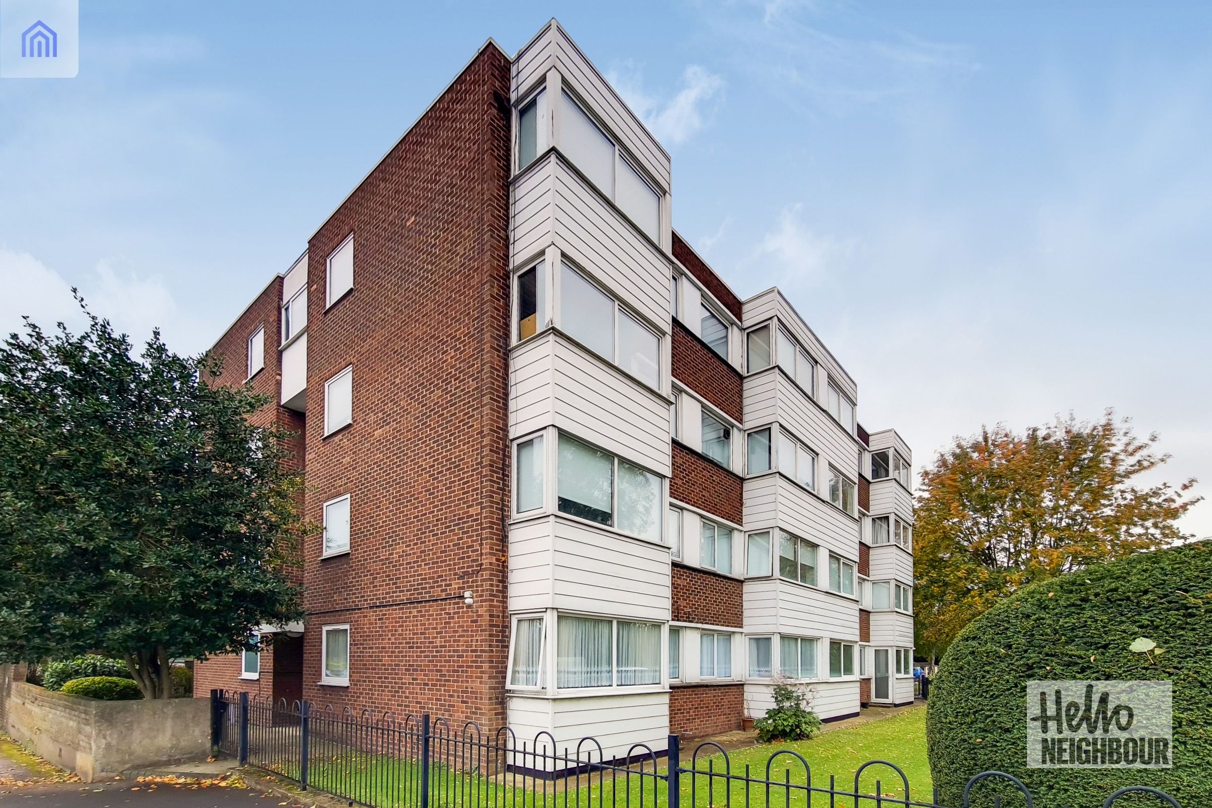 2 bed flat to rent in Broomhill Road, Woodford Green IG8 Zoopla
