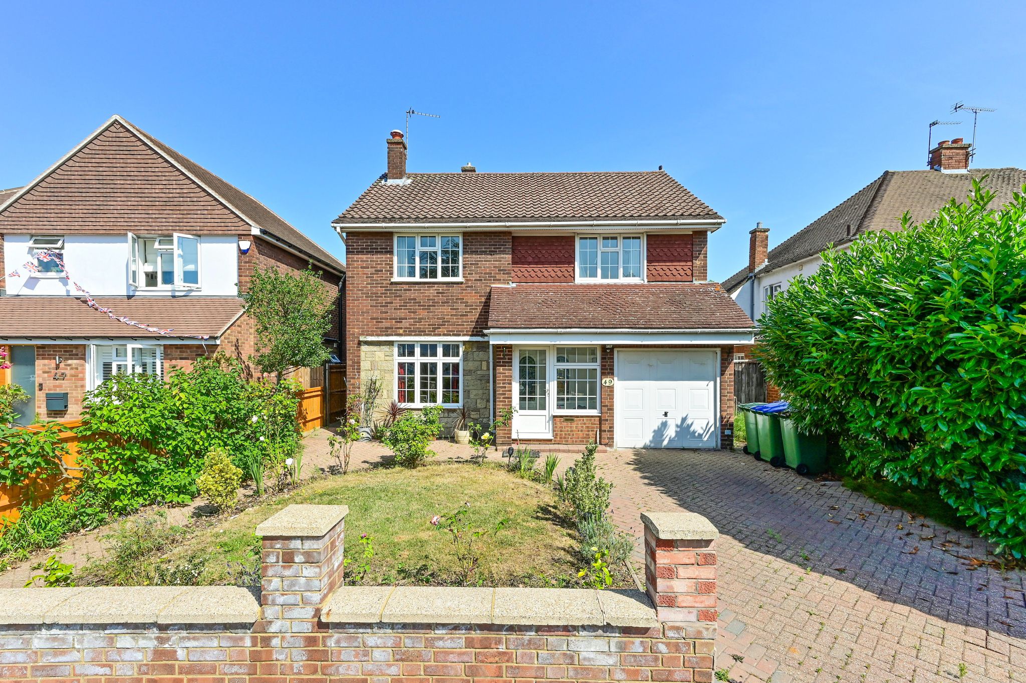 4 bed detached house for sale in Oaks Way, Long Ditton, Surbiton KT6