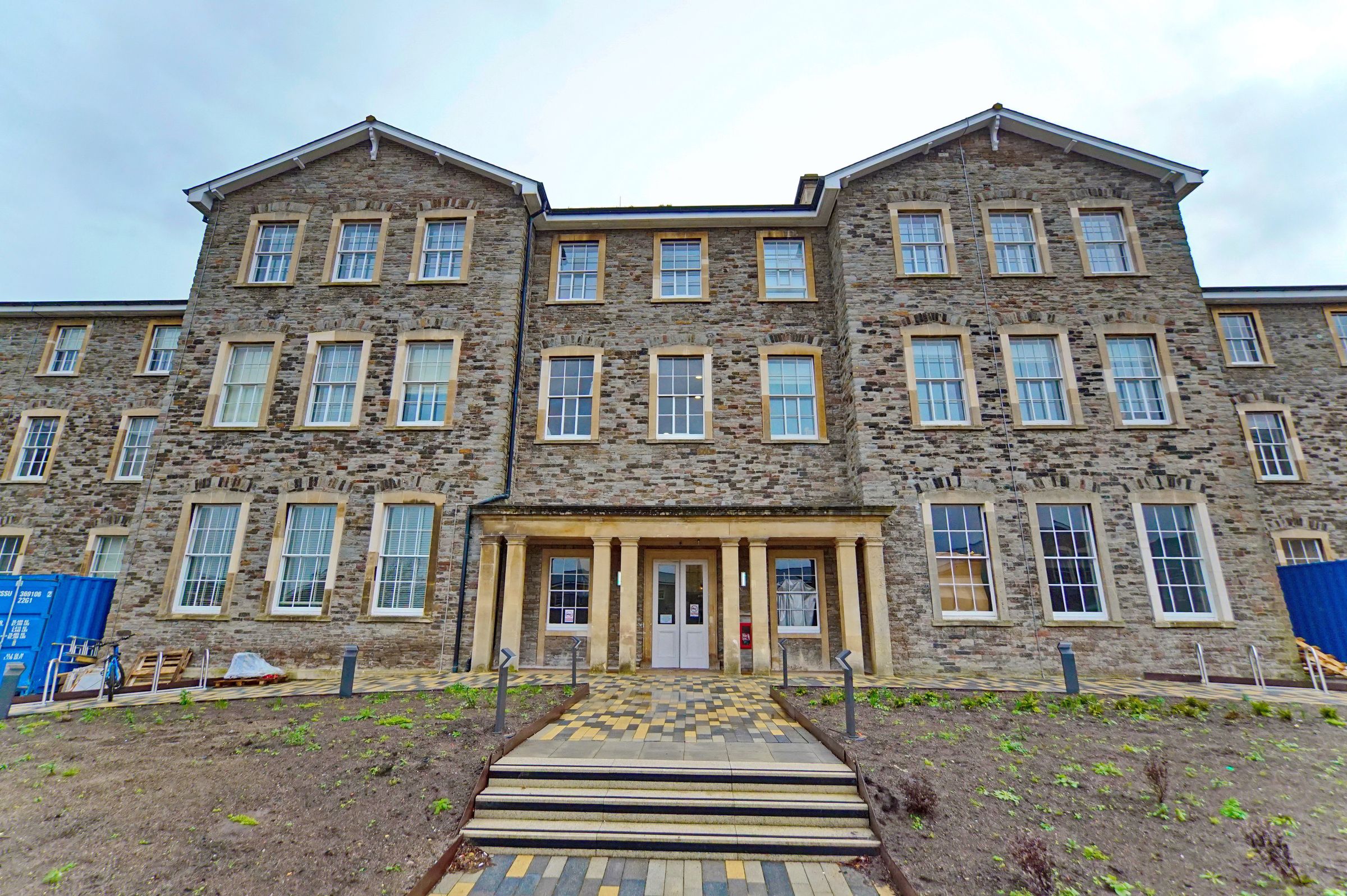 2 bed flat to rent in Loft House, College Road, Bristol BS7