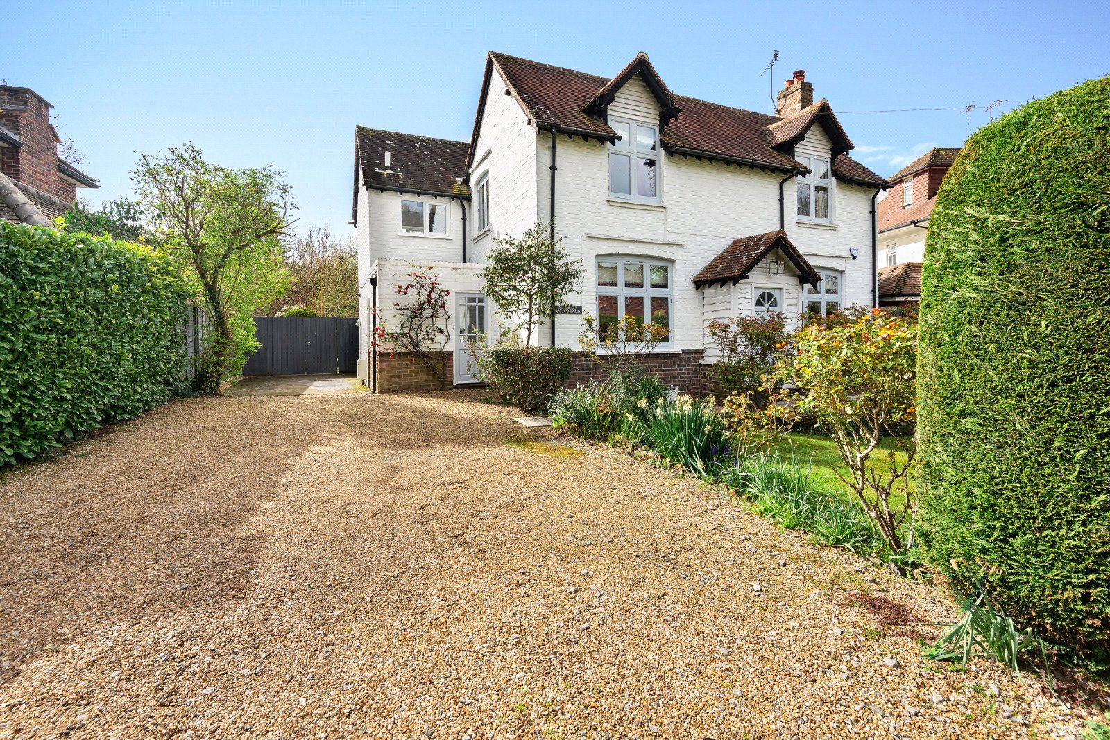 4 bed detached house for sale in White Rose Lane, Woking GU22 Zoopla