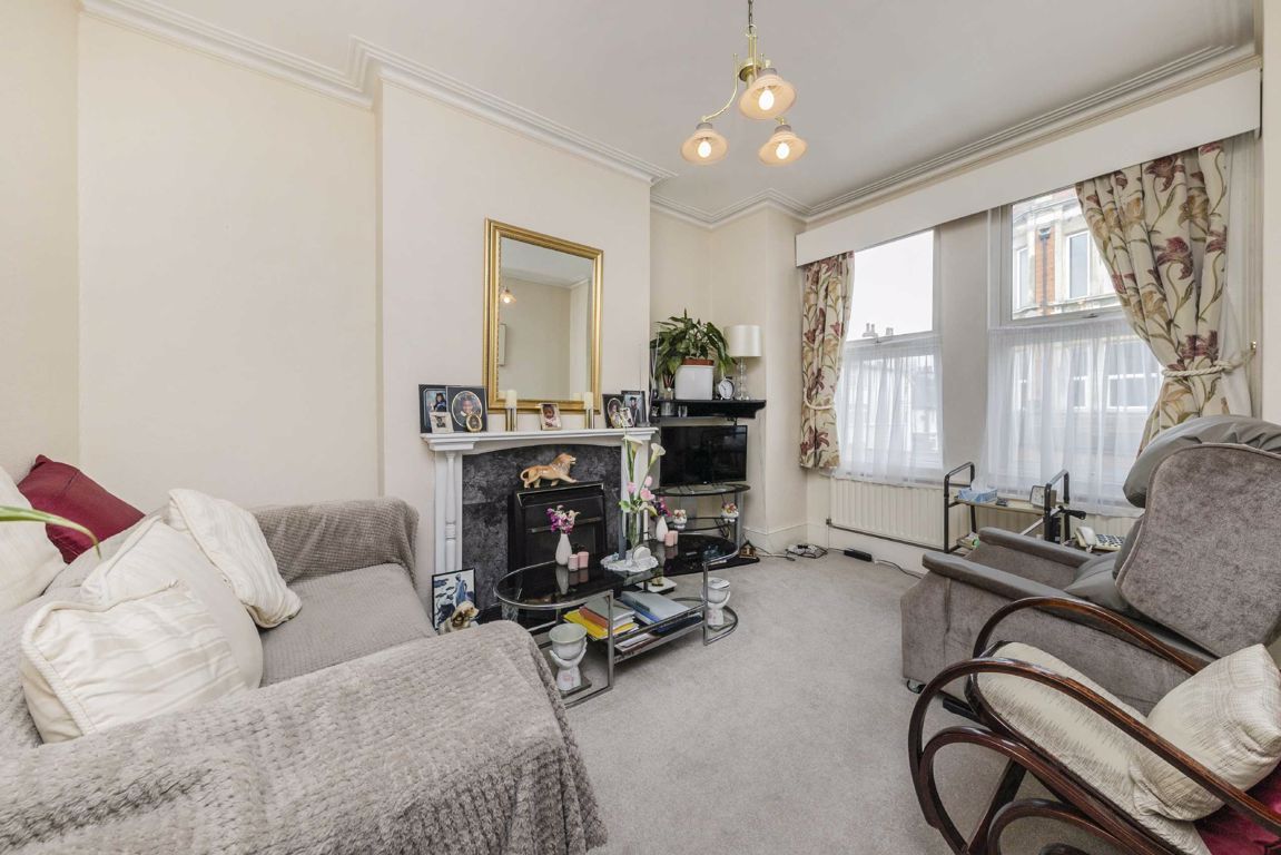 2 bed for sale in Grenfell Road, Mitcham CR4 Zoopla