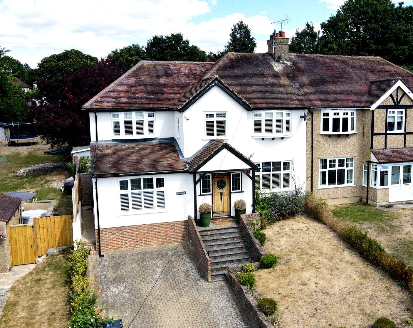 5 bed semidetached house for sale in Bradmore Way, Coulsdon CR5 Zoopla