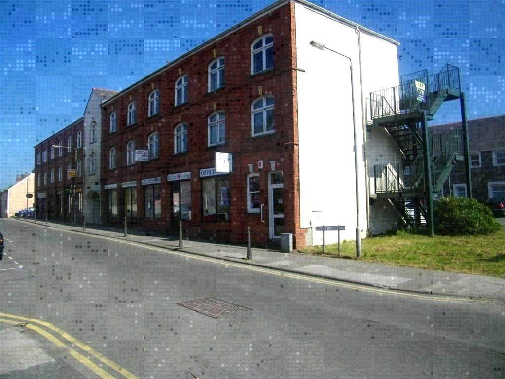 1 bed flat for sale in Picton Terrace, Narberth, Pembrokeshire SA67