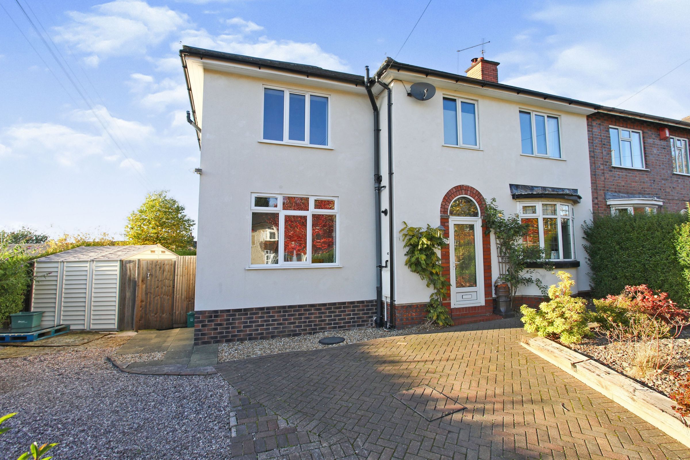 4 bed semidetached house for sale in The Avenue, Harpfields, StokeOn