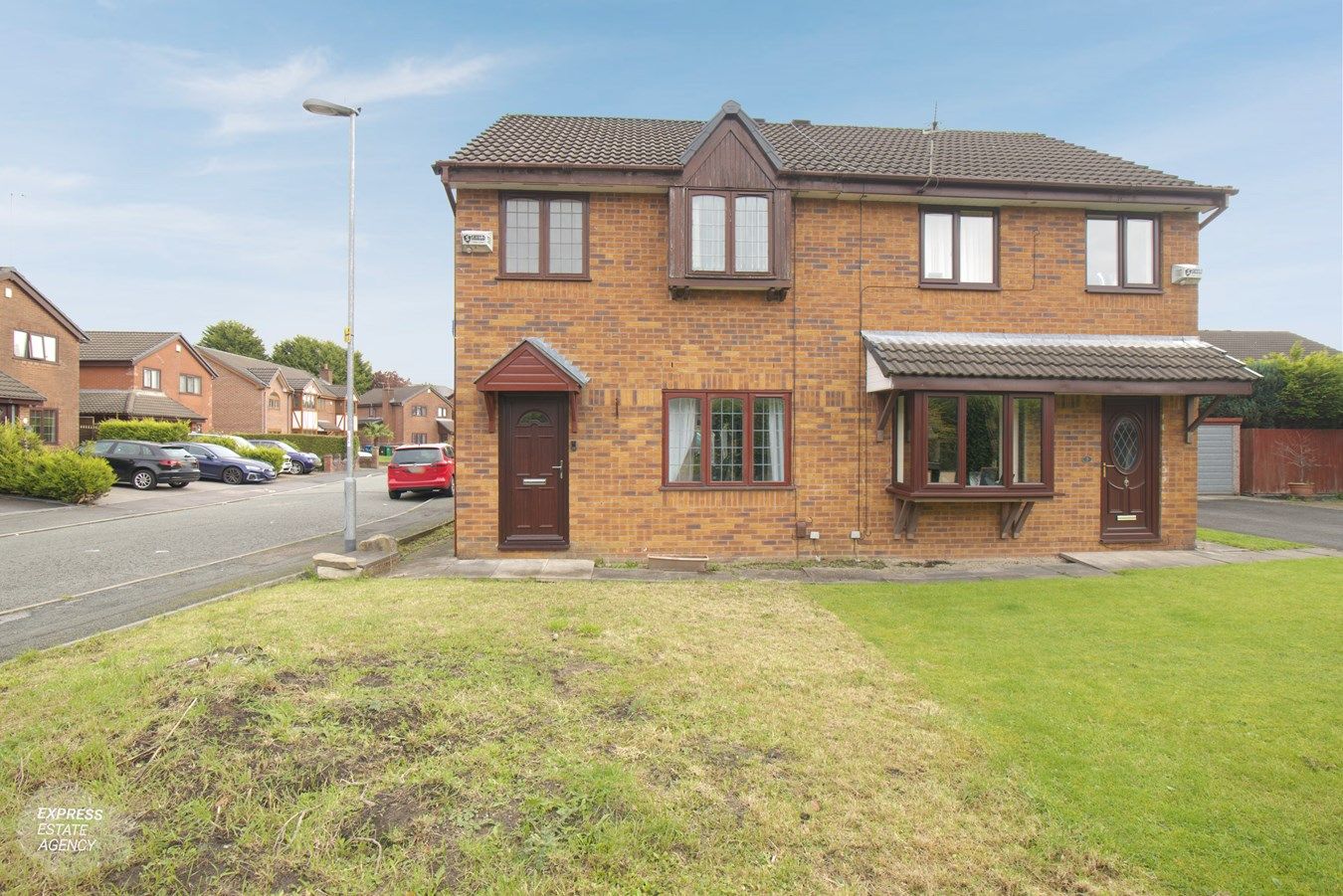 3 bed semidetached house for sale in Chevron Close, Rochdale OL11 Zoopla