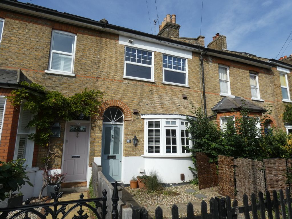 2 bed semidetached house for sale in Plevna Road, Hampton TW12 Zoopla