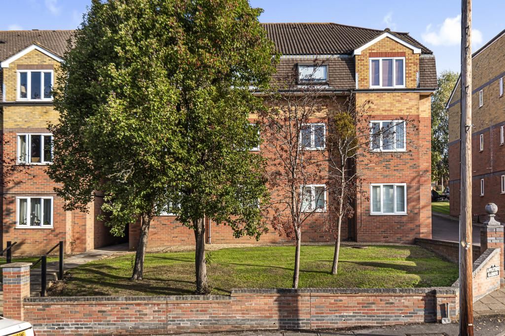 2 bed block of flats for sale in New EN4 Zoopla