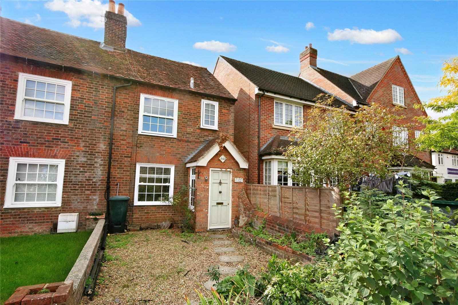 3 bed end terrace house for sale in London Road, Hemel Hempstead