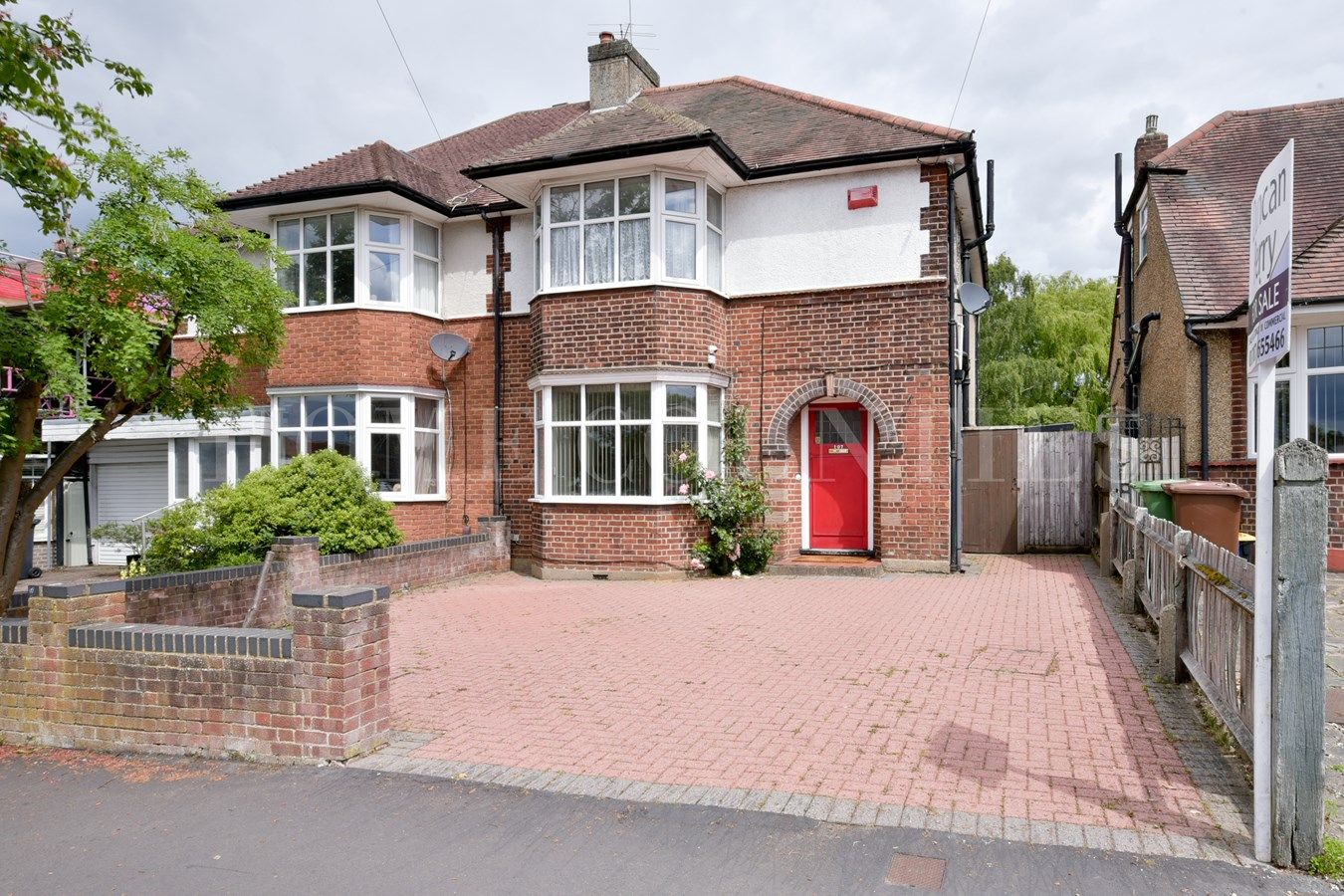3 bed semidetached house for sale in The Walk, Potters Bar EN6 Zoopla