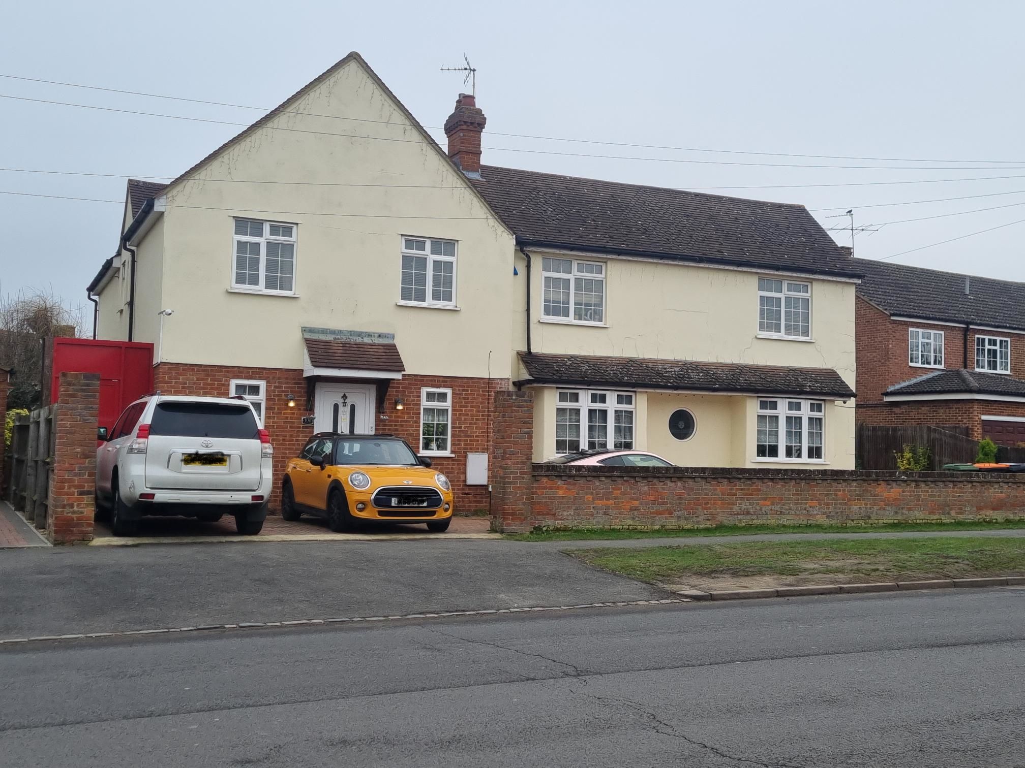 7 bed detached house to rent in Bedford Road, Barton Le Clay MK45 Zoopla