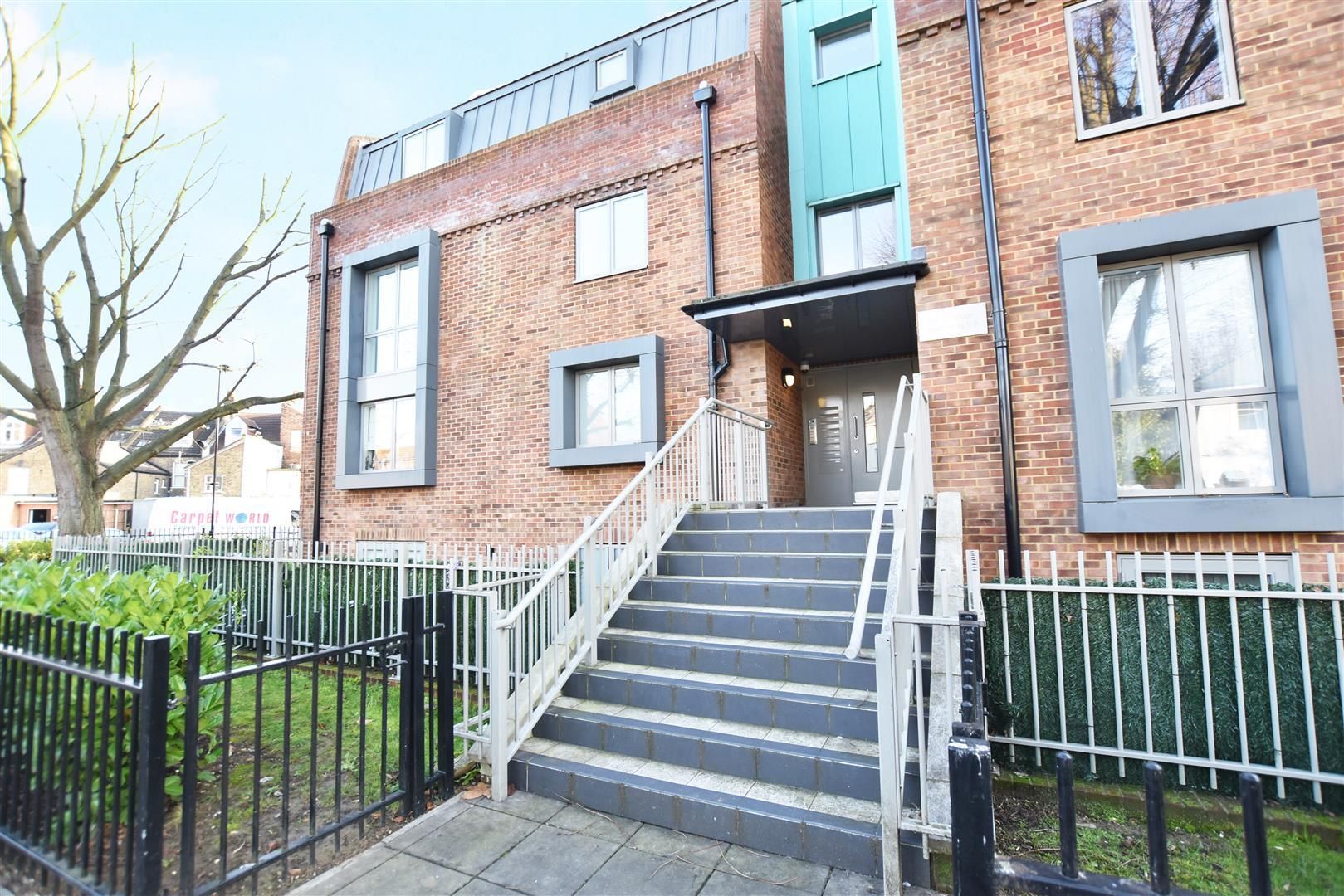 1 bed flat for sale in Clifton Road, Isleworth TW7 Zoopla
