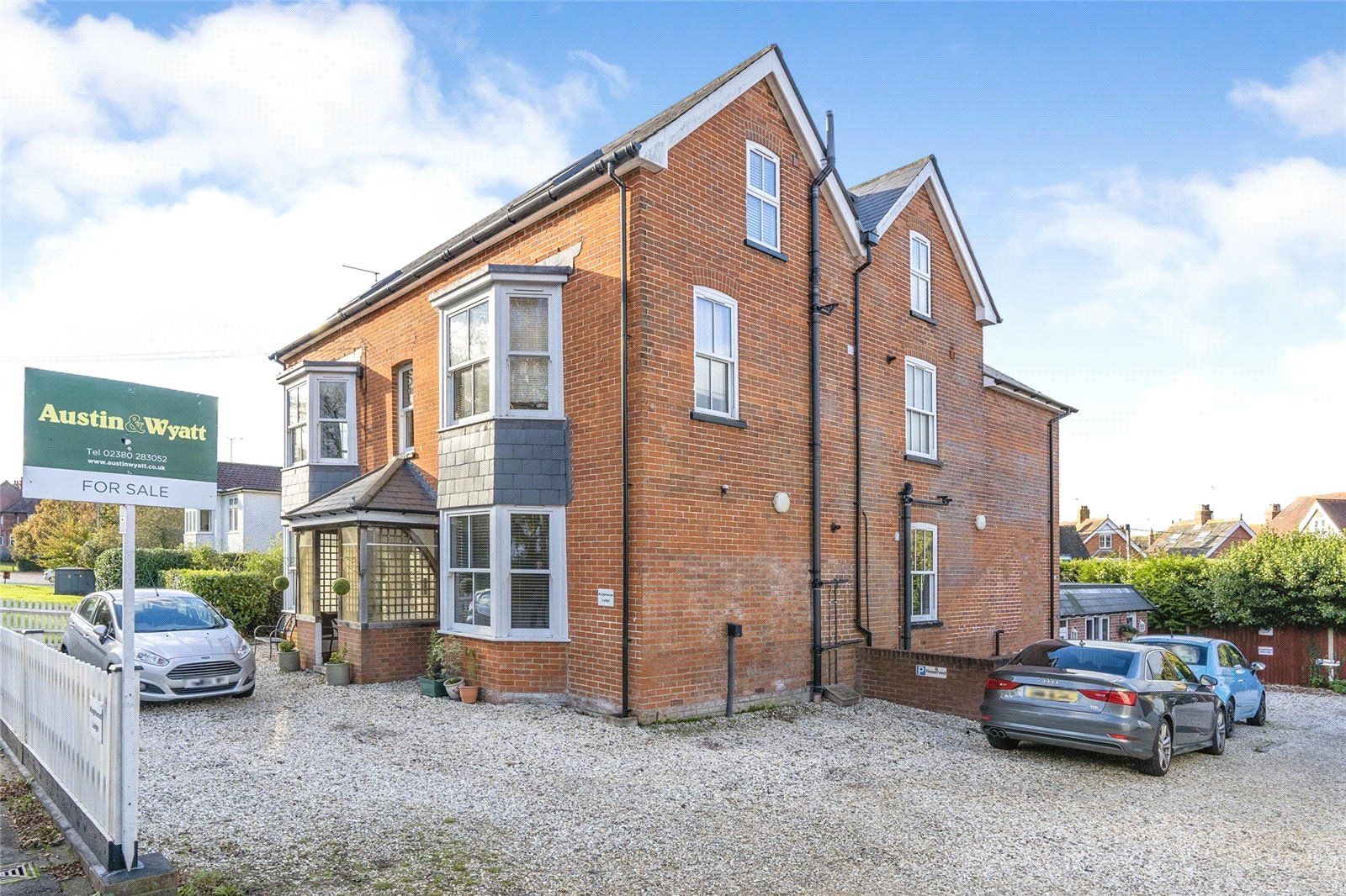 2 bed flat for sale in Knightwood Lodge, Southampton Road, Lyndhurst