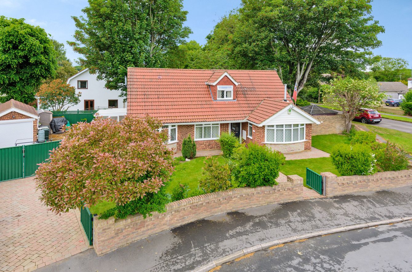 3 bed bungalow for sale in Tetney Lane, Holton Le Clay DN36 Zoopla