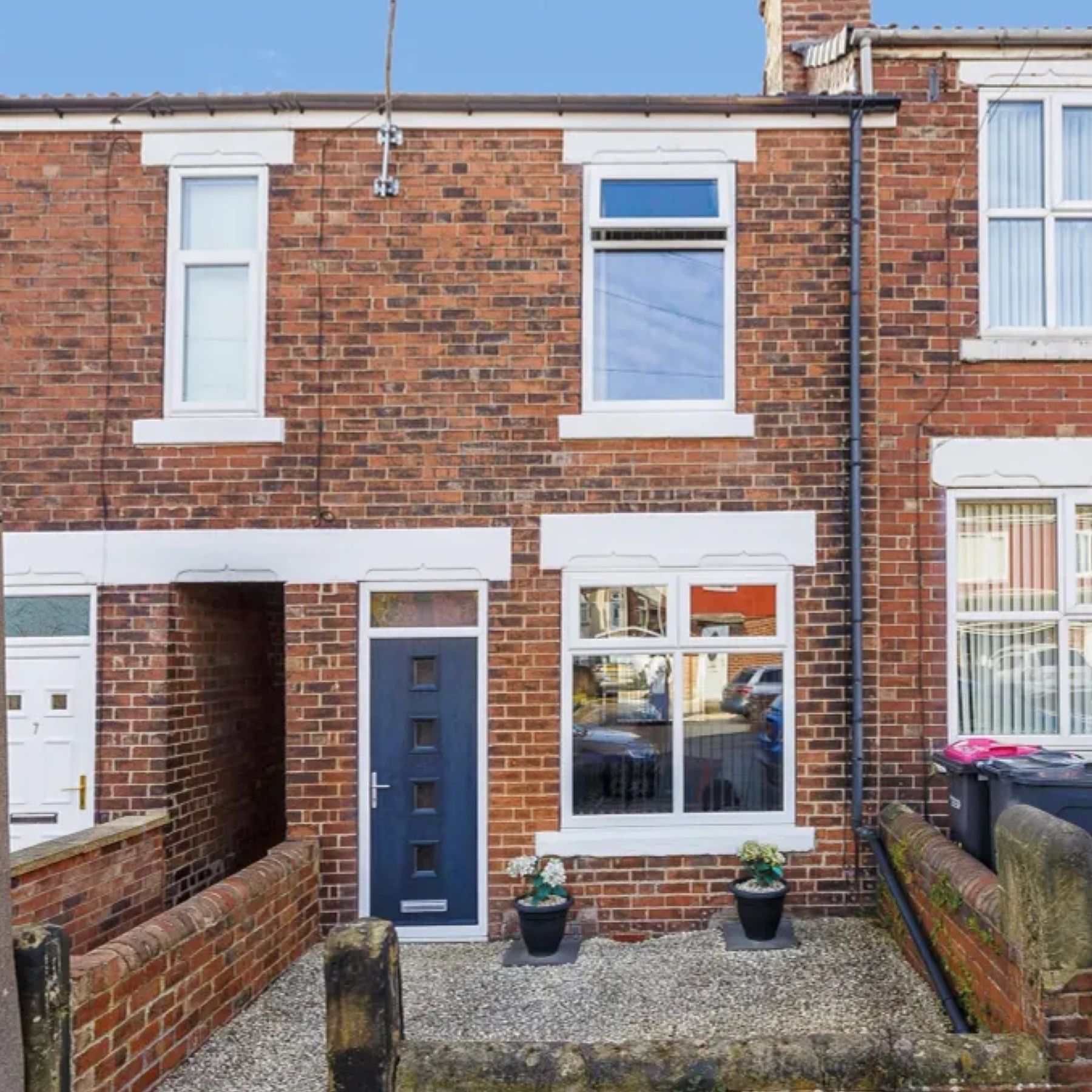 2 bed terraced house to rent in Bentley Road, Bramley, Rotherham S26