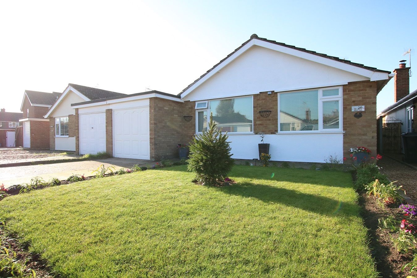 2 bed detached bungalow for sale in Bacon Road, Claydon, Ipswich
