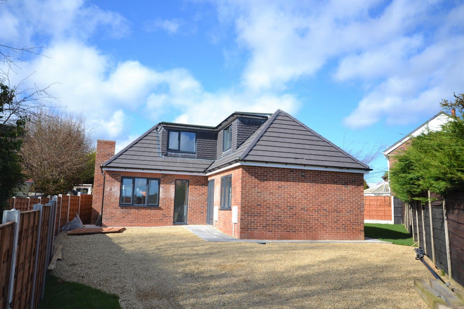 3-bed-bungalow-for-sale-in-tennyson-close-macclesfield-sk11-zoopla