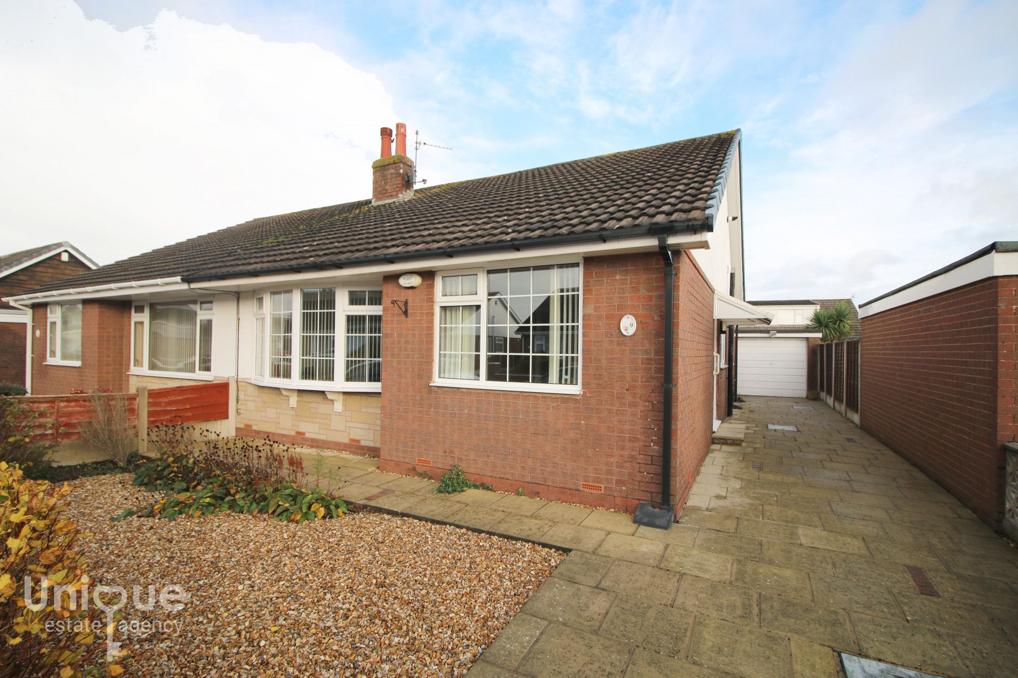 2 bed bungalow for sale in Troon Avenue, ThorntonCleveleys FY5 Zoopla
