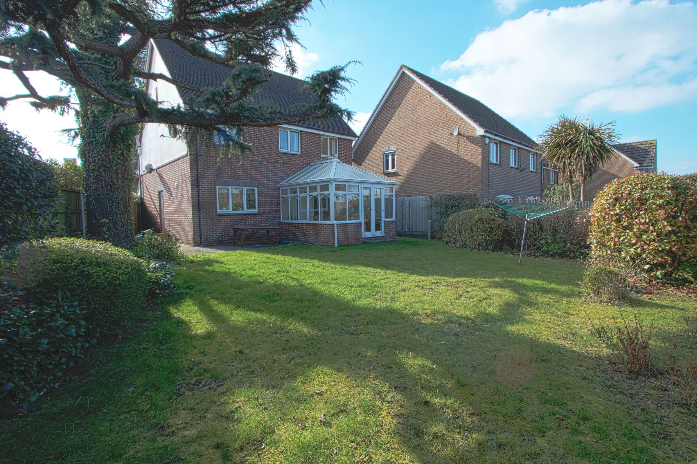 4 bed detached house for sale in Tye Common Road, Billericay CM12 Zoopla