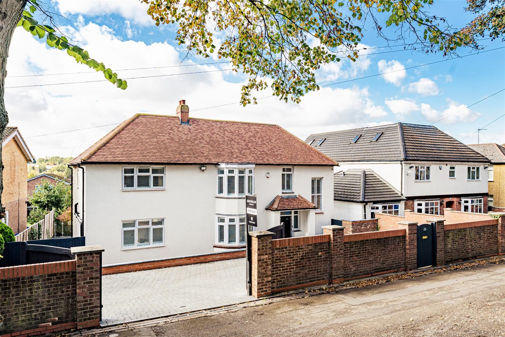 5 bed detached house for sale in Rockingham Road, Kettering NN16 Zoopla