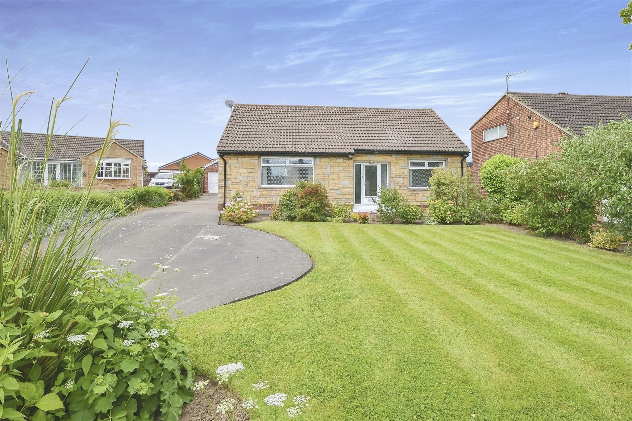 4 bed detached bungalow for sale in Road West, StocktonOn