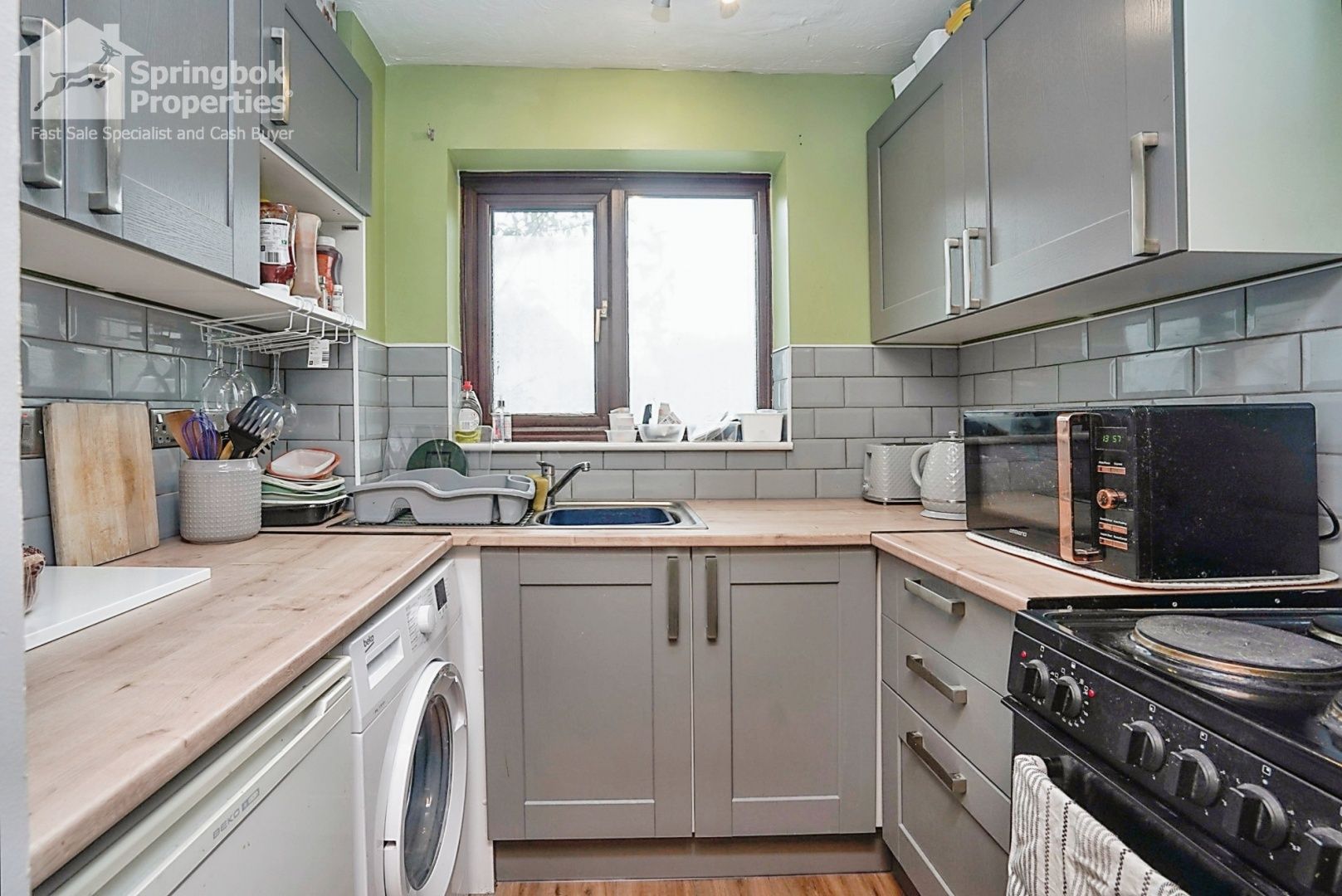 1 bed block of flats for sale in Langdale Drive, Colchester, Essex CO4