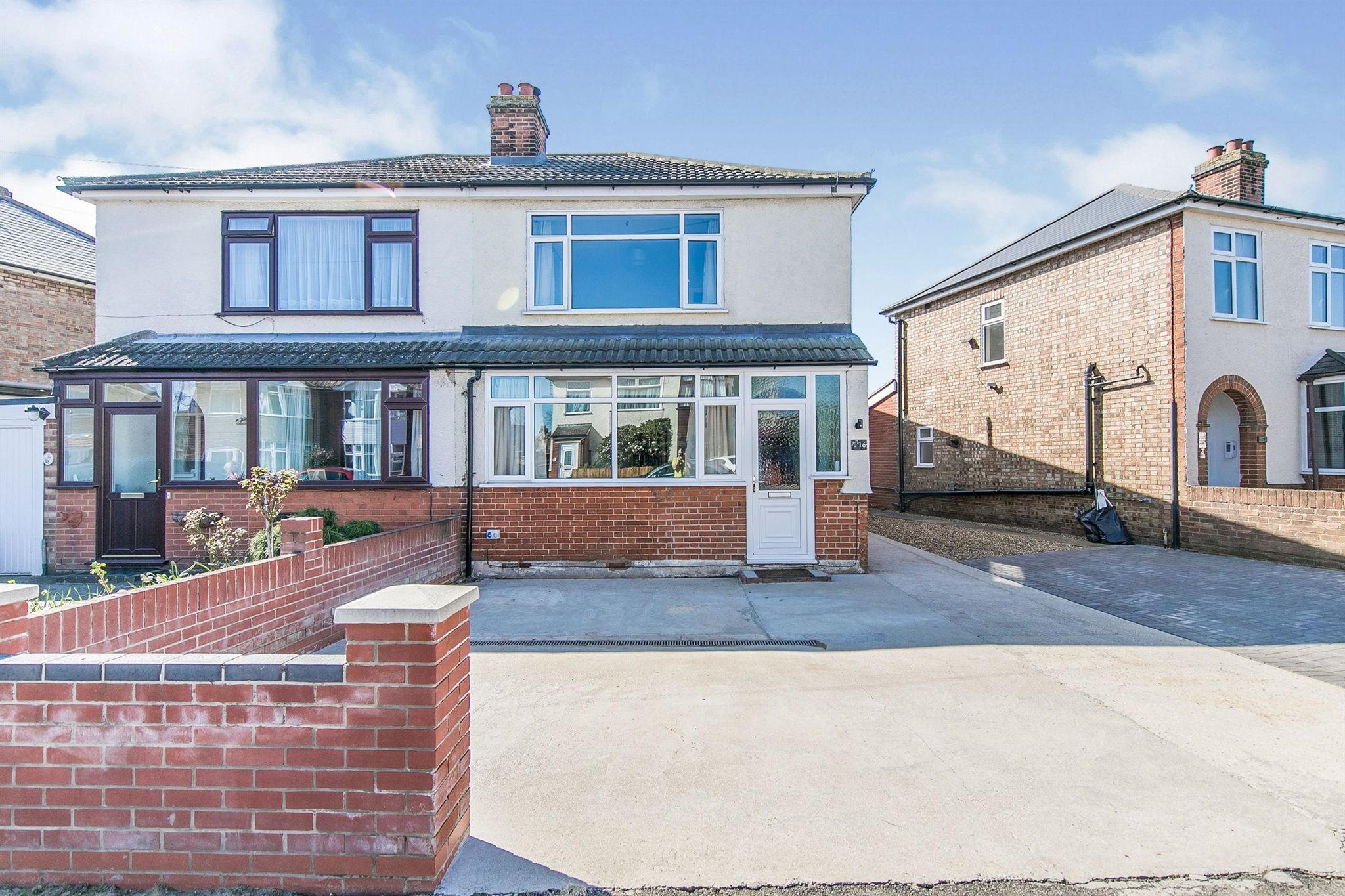 3 bed semidetached house for sale in Bernard Crescent, Ipswich IP3