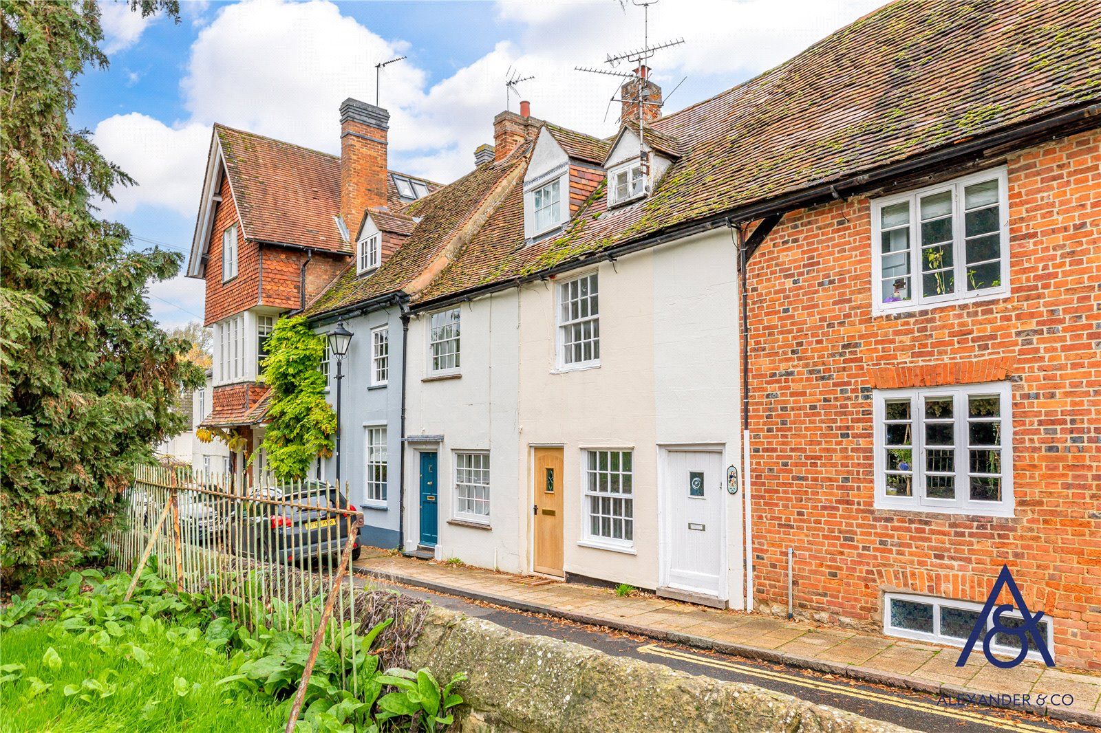2 bed terraced house for sale in Manor Street, Buckingham MK18 Zoopla