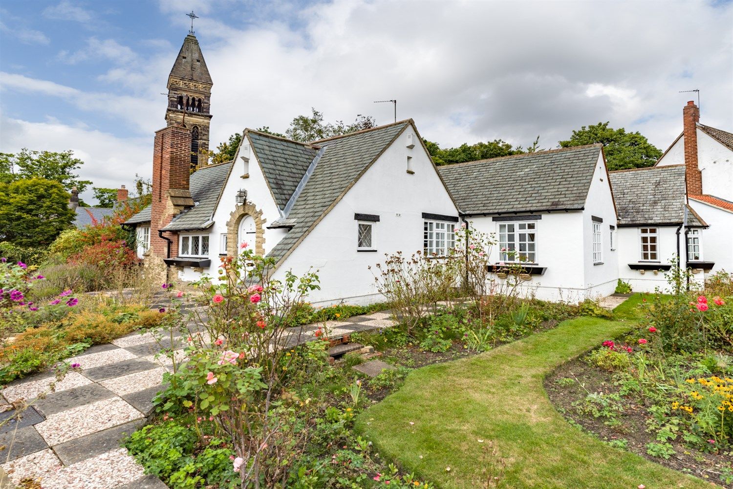 4 bed detached bungalow to rent in Lindisfarne Road, Jesmond, Newcastle