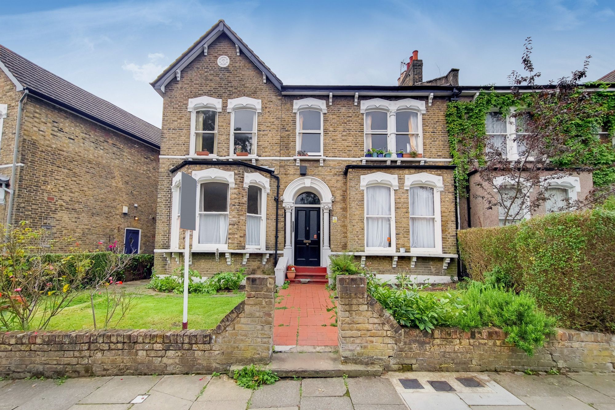 Crescent Way, Brockley SE4  