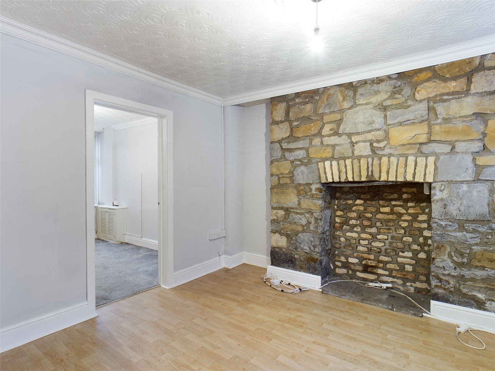 2 bed terraced house to rent in Worcester Street, Brynmawr, Ebbw Vale