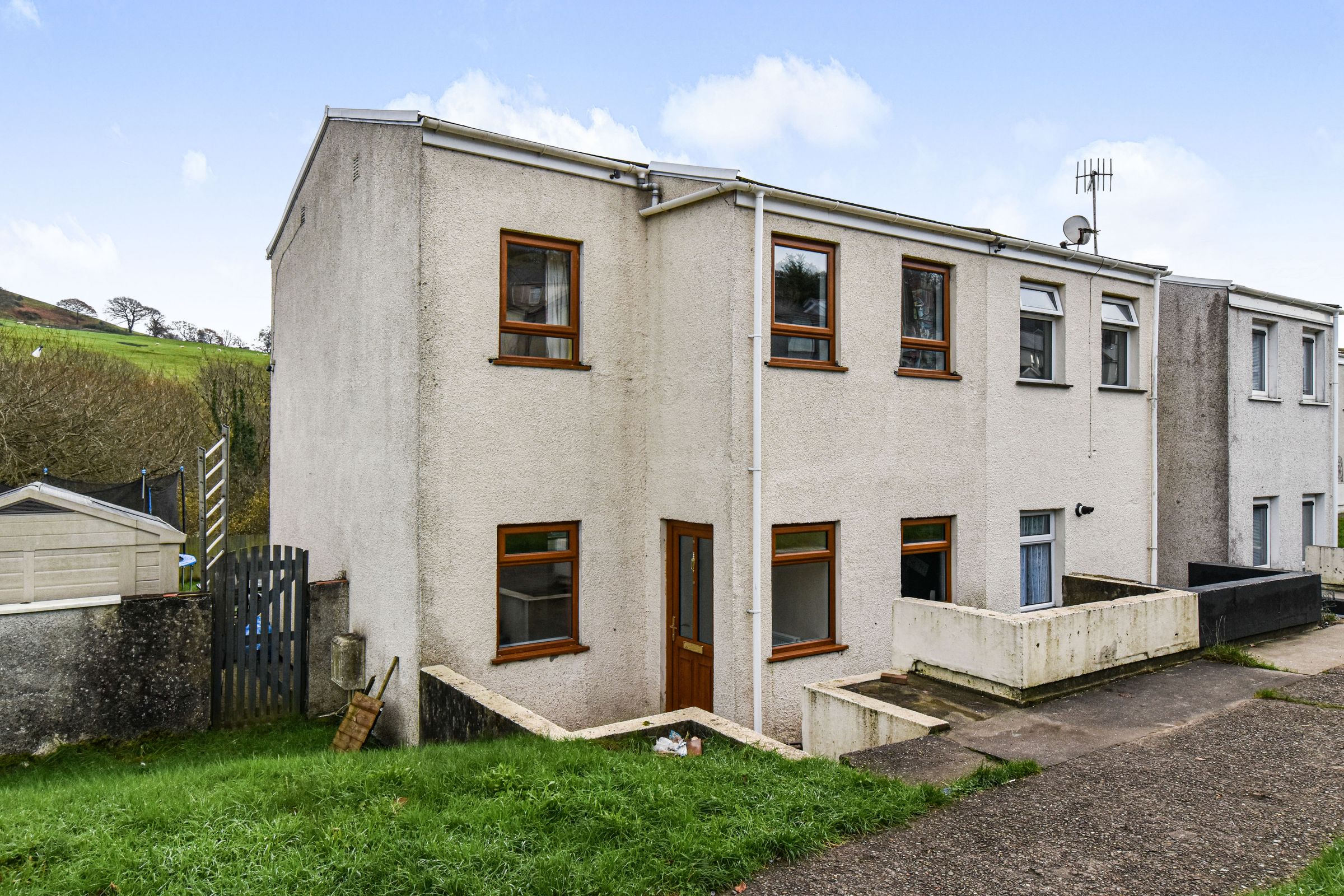3 bed end terrace house for sale in DanYrHeol, Bridgend CF32 Zoopla