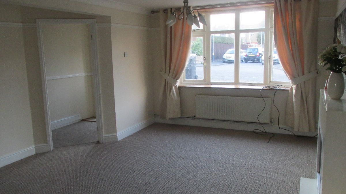 3 bed semidetached house for sale in Deans Way, Ash Green, Coventry