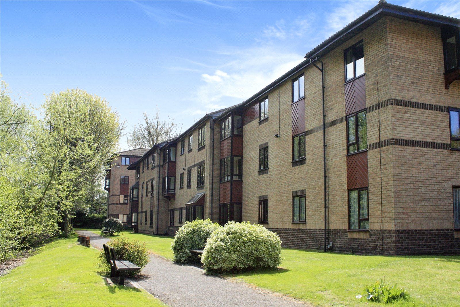 1 bed flat to rent in St Pauls Court, Reading, Berkshire RG1 Zoopla