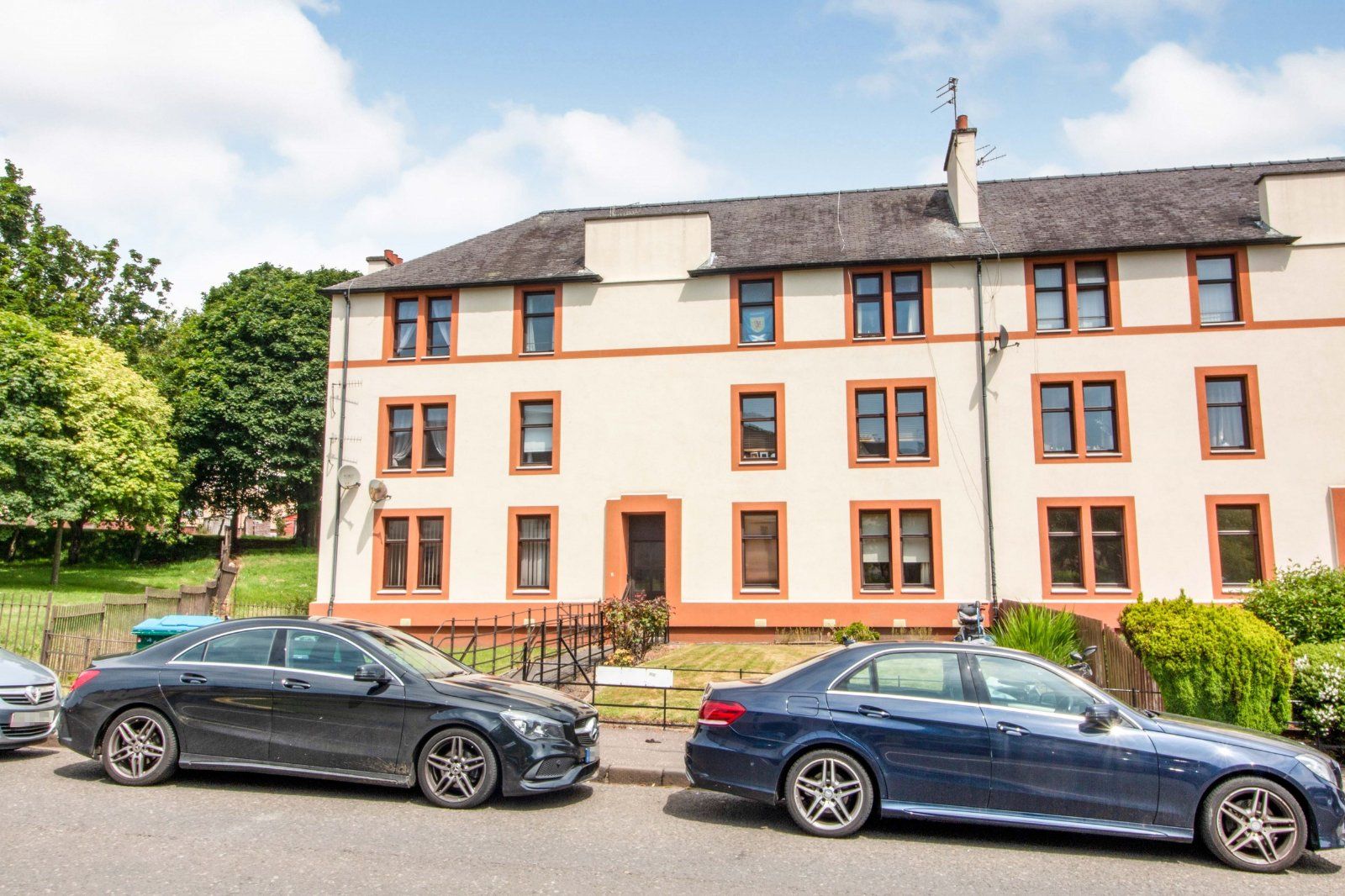 Moncur Crescent, Dundee, Angus DD3  