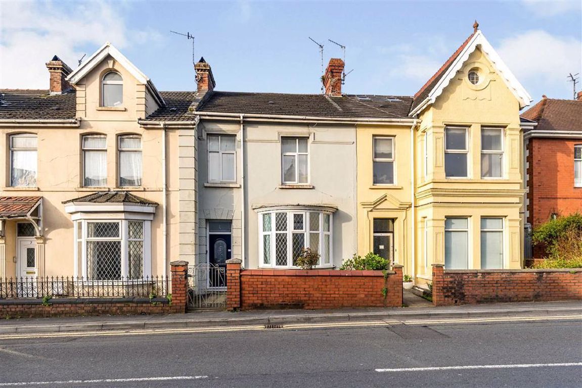 2 bed flat for sale in New Road, Llanelli SA15 Zoopla