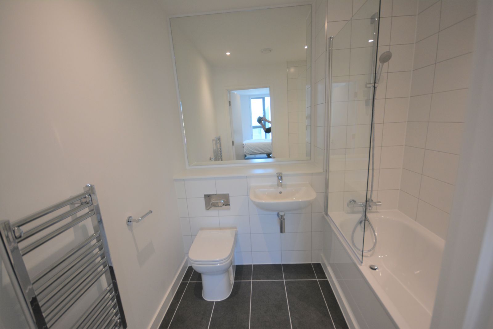 2 bed flat to rent in Trafford Wharf Road, Trafford Park, Manchester