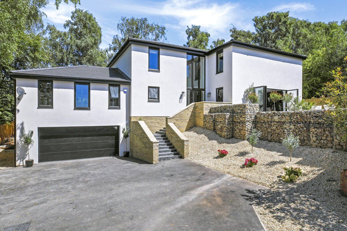 5 bed detached house for sale in Grimpit Hill, Notton Lane, Notton