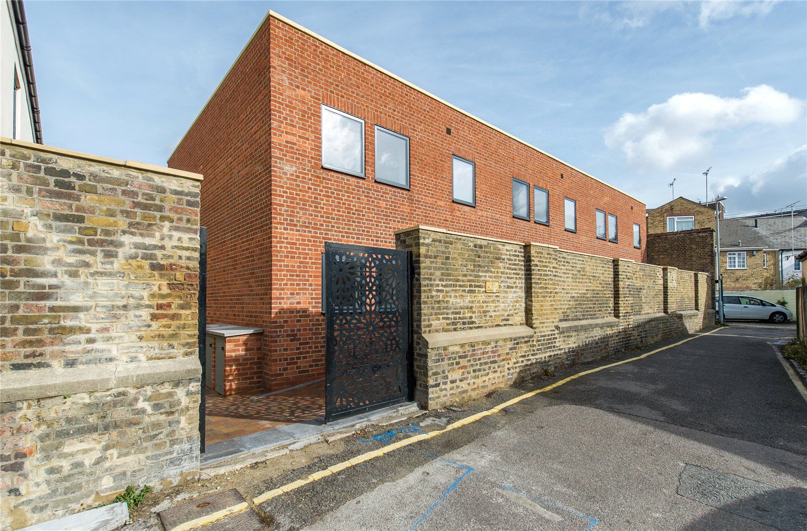 New home, 3 bed end terrace house for sale in East Crescent Road