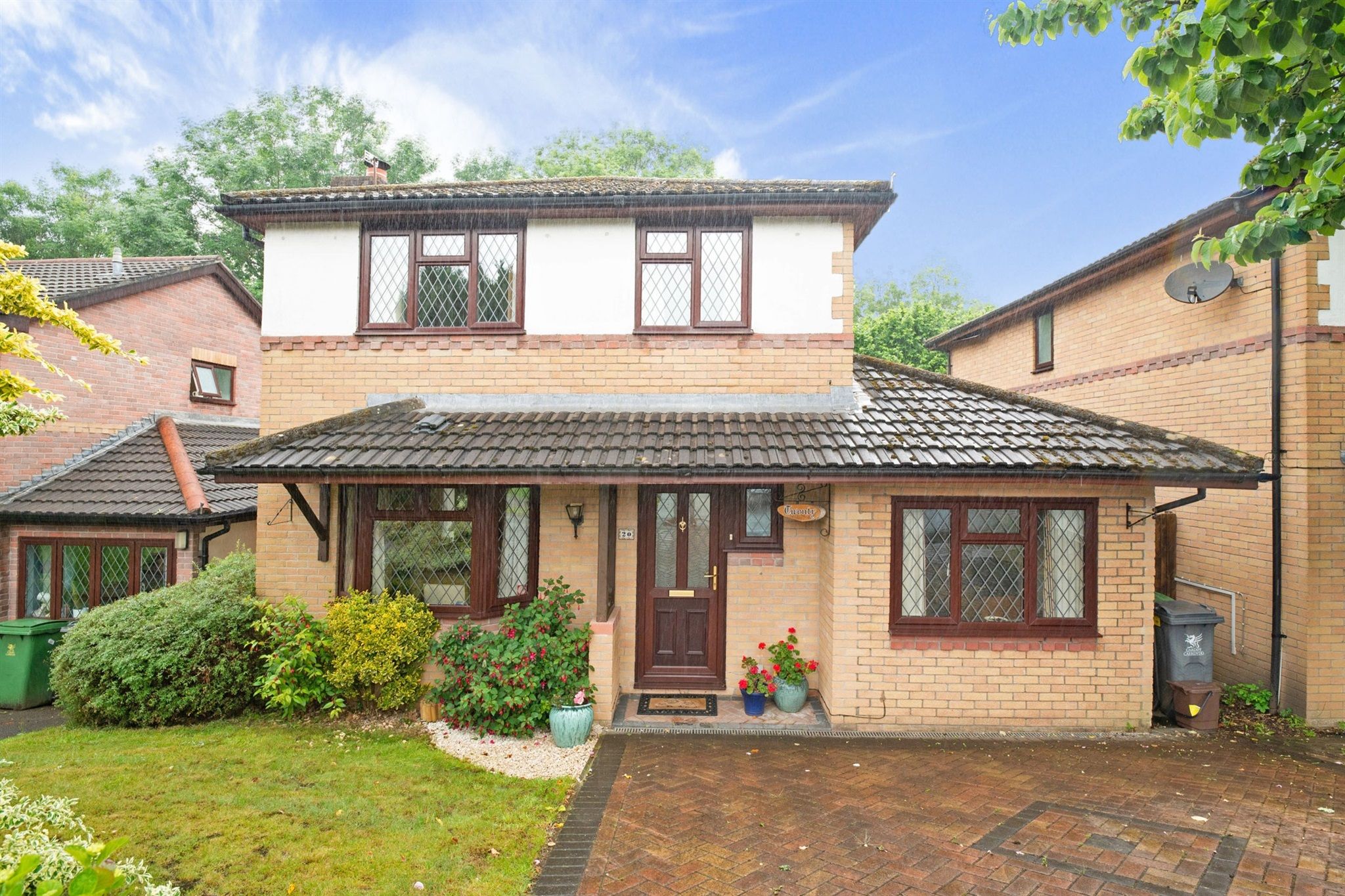 4 bed detached house for sale in Llwyn Mallt, Tongwynlais, Cardiff CF15