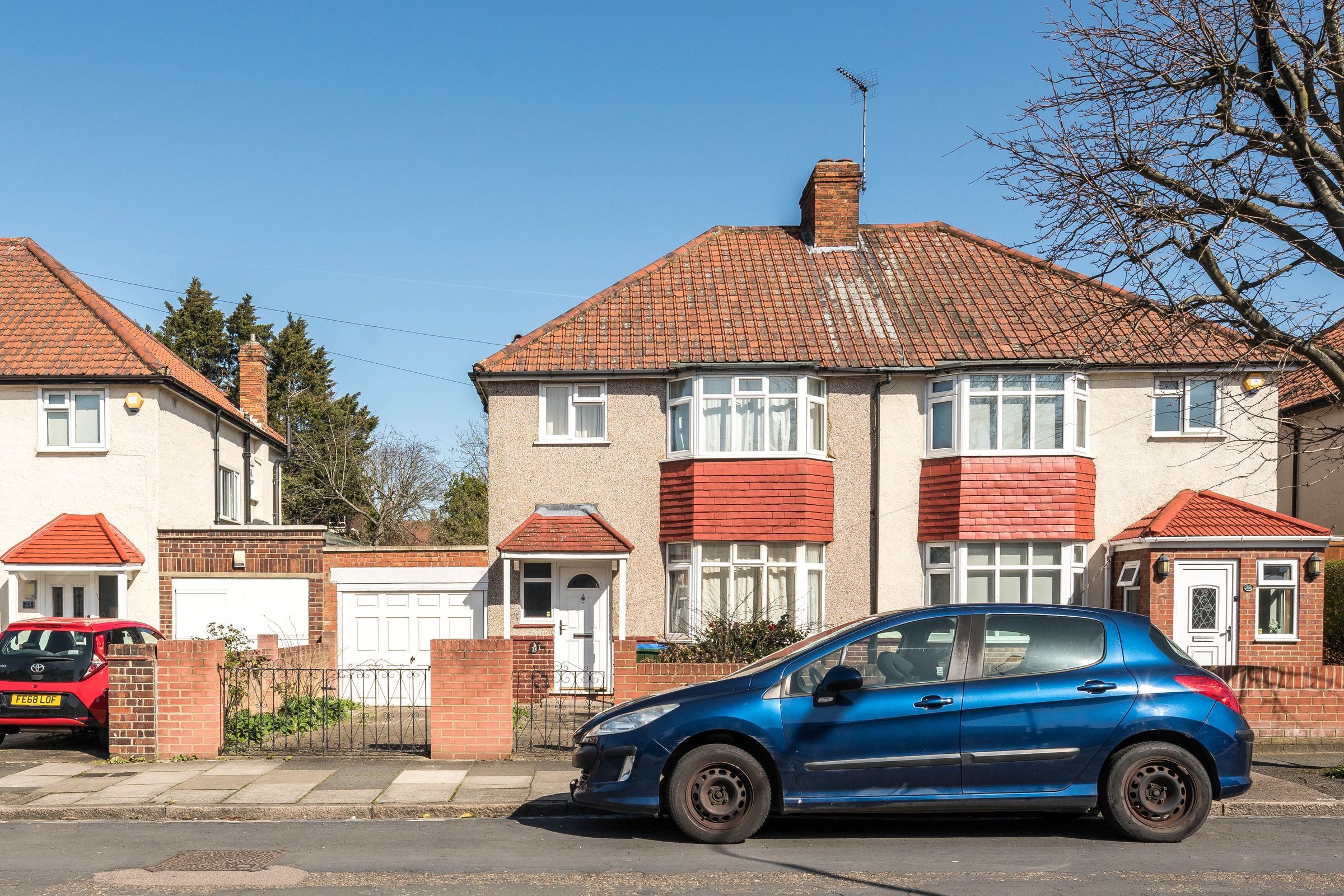 3 bed semidetached house for sale in Merriman Road, London SE3 Zoopla