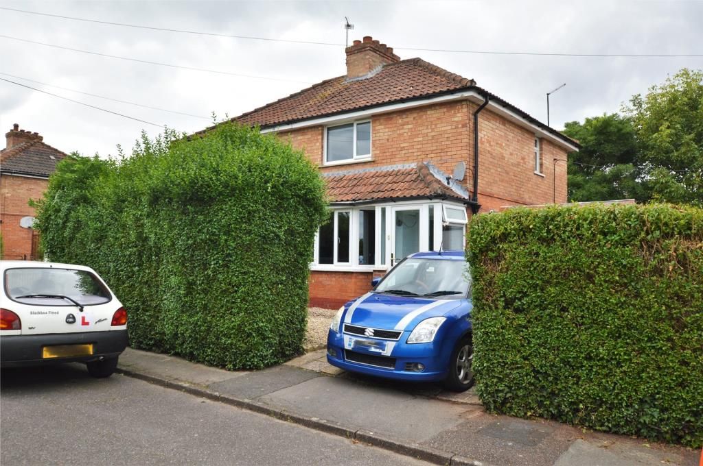 2 bed semidetached house for sale in Belmont Road, Taunton TA1 Zoopla