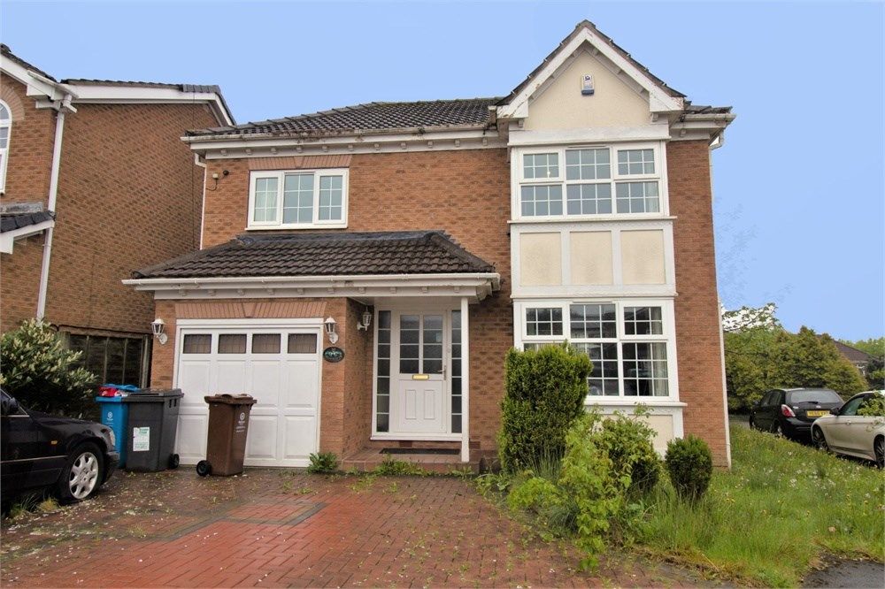 4 bed detached house for sale in Highfield Drive, Royton, Oldham OL2