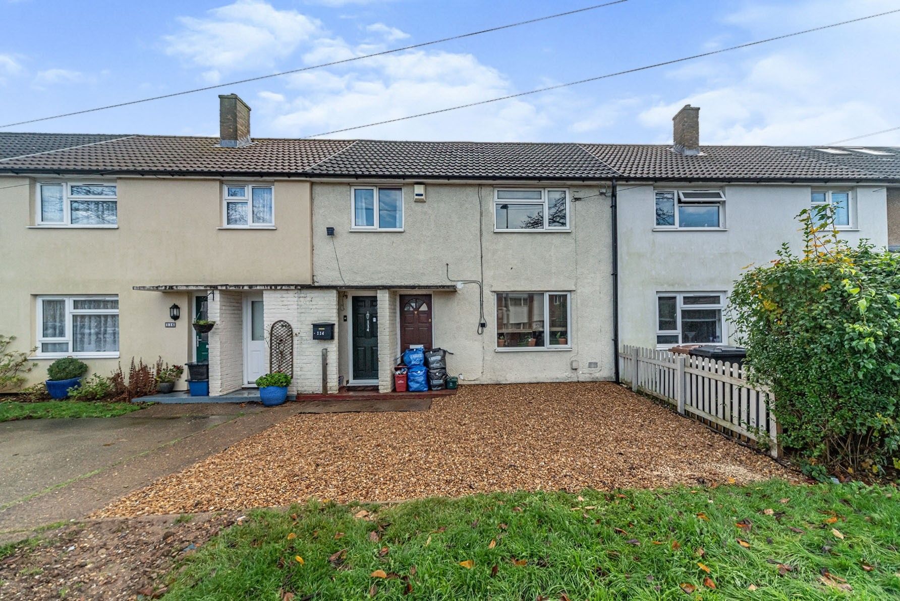 3 bed terraced house for sale in Valley Way, Stevenage SG2 Zoopla