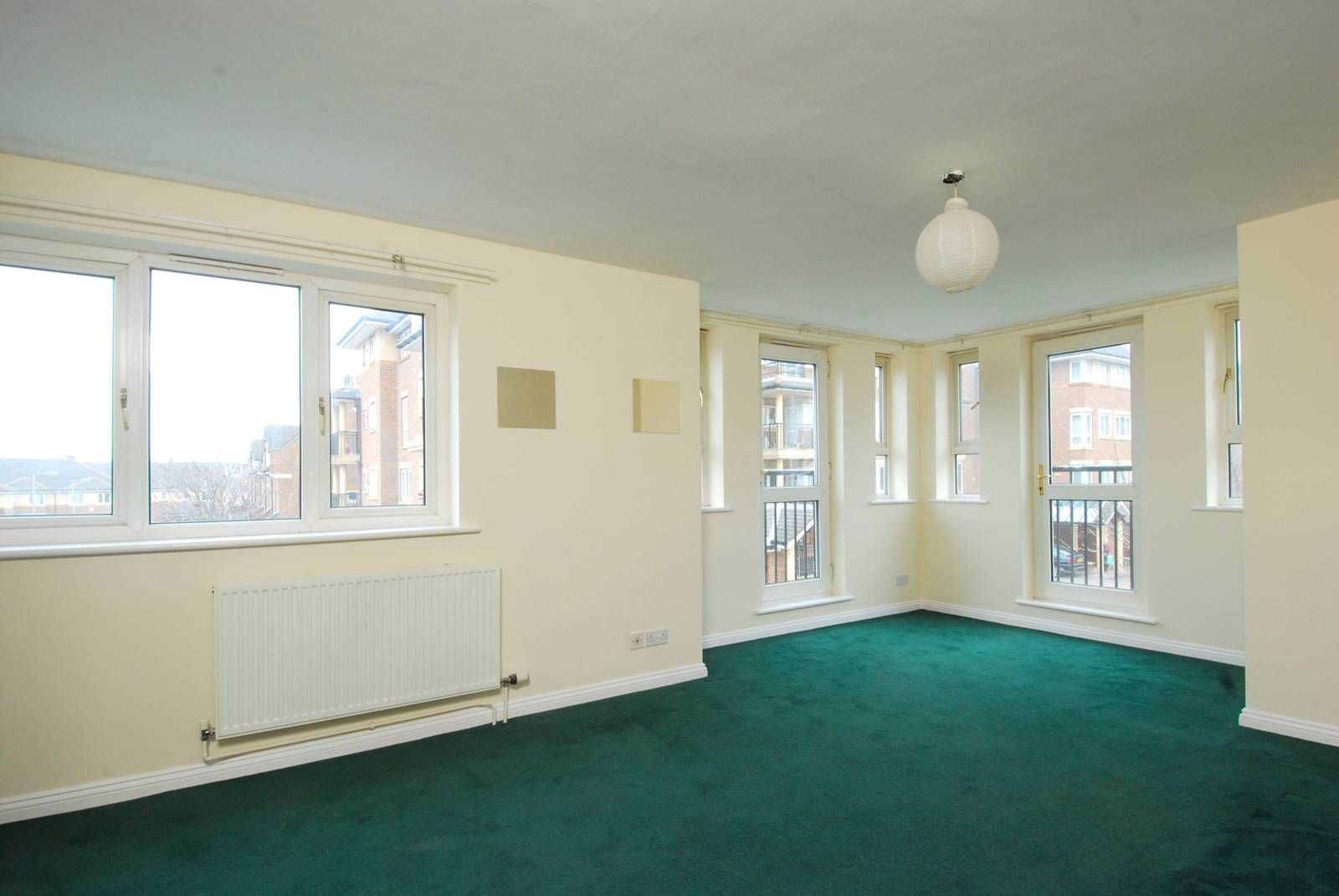 Old Hospital Close, Balham, London SW12  