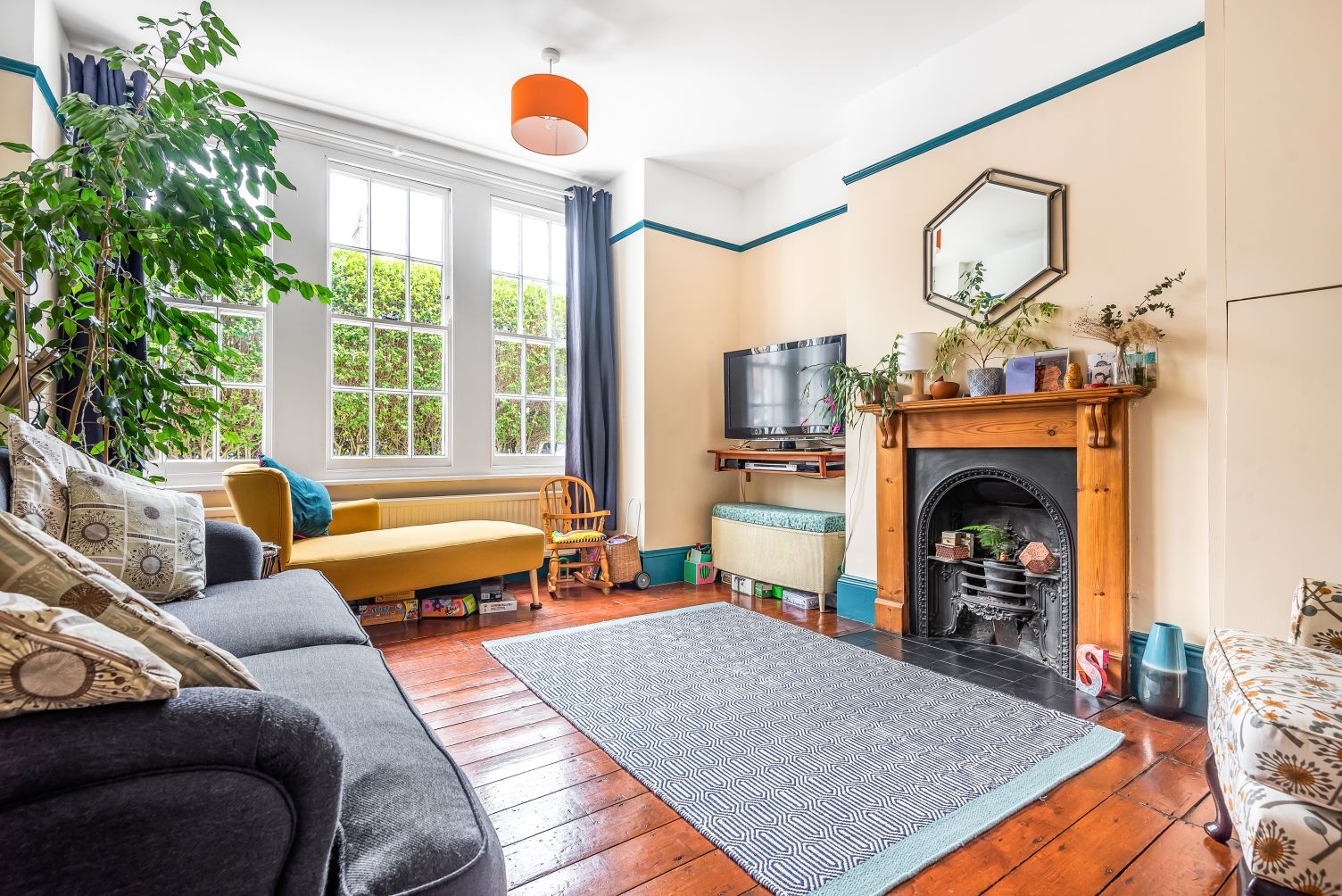 Holdenby Road, London SE4